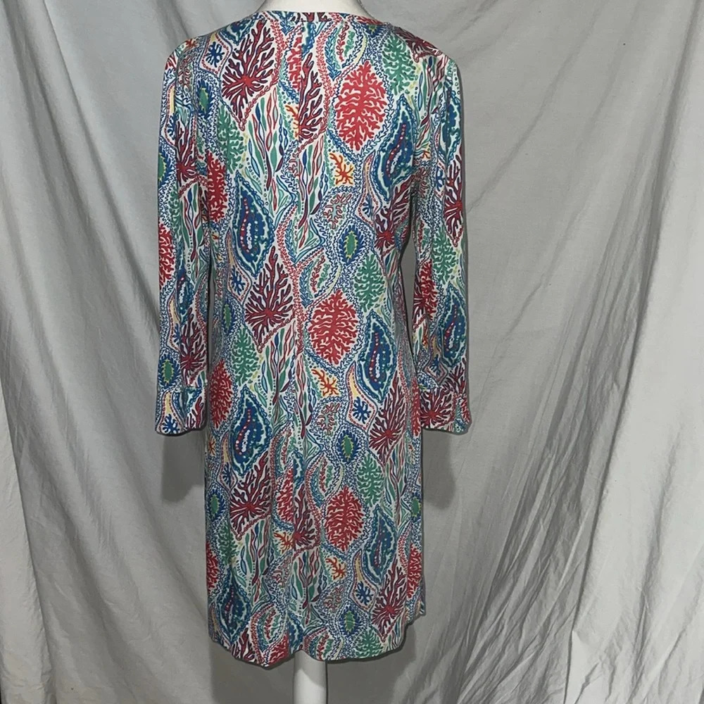 colorful Lilly Pulitzer coral reef pieces v neck dress size medium - Picture 2 of 3